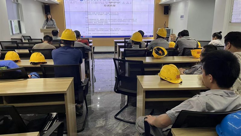 电工培训包就业收费标准