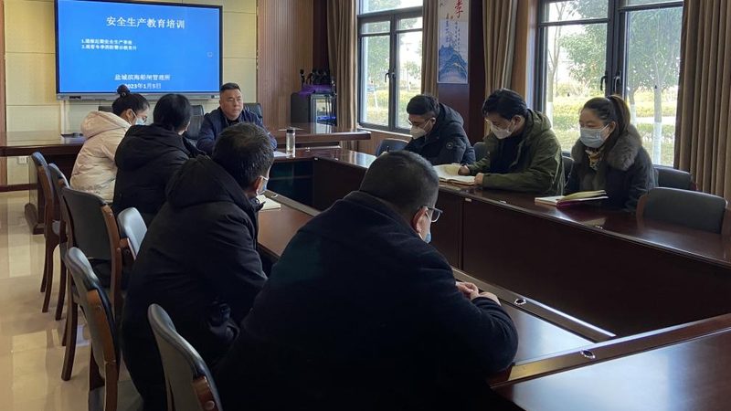 小自考与大自考：专科本科的路径选择解析**